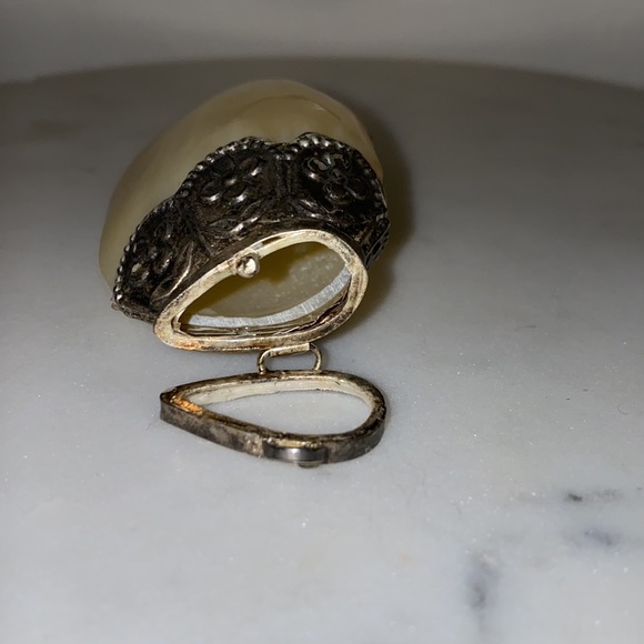 Natural Shell and Silver Container - Picture 2 of 3